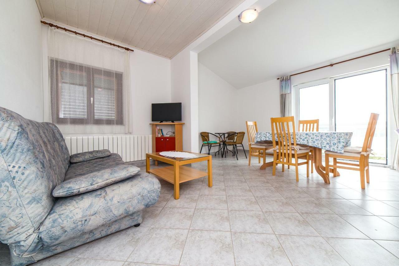 Apartments Rose Trogir Exterior photo